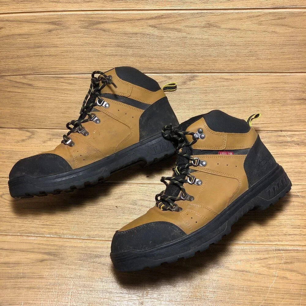 Brahma men working boots, ASTM 2018, size 12,